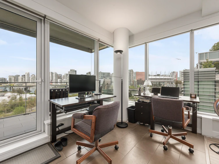 1009-181 W 1st Avenue, Vancouver, BC, V5Y 0E3 - 4