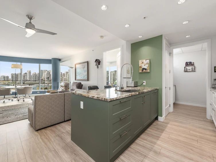 1009-181 W 1st Avenue, Vancouver, BC, V5Y 0E3