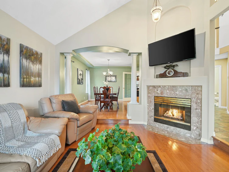 19066 63b Avenue, Surrey, BC, V3S 8G5 - 4