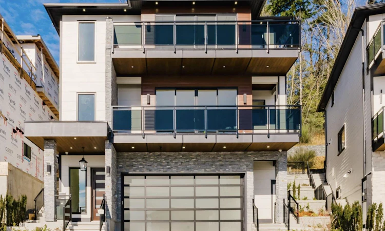 2265 Monashee Court
