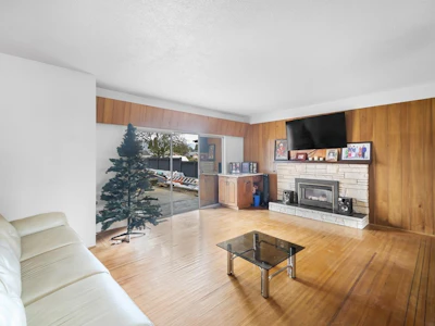 761 Cottonwood Avenue - 3