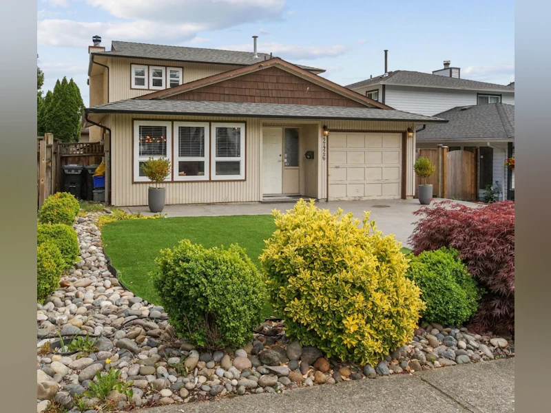 2426 Wayburne Crescent, Langley BC V2Y 1B7