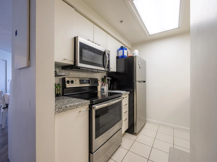 2505-388 Drake Street, Vancouver, BC, V6B 6A8 - 8