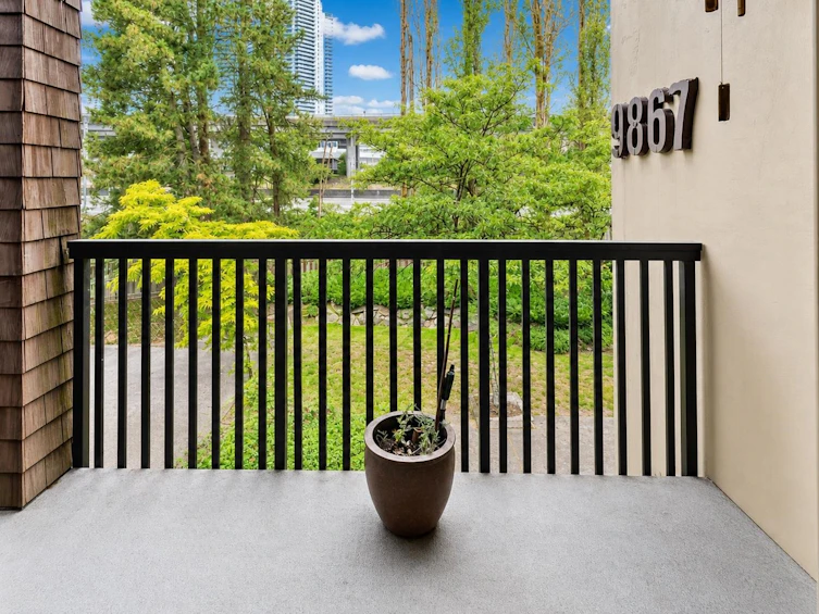 606-9867 Manchester Drive, Burnaby, BC, V3N 4P6 - 27