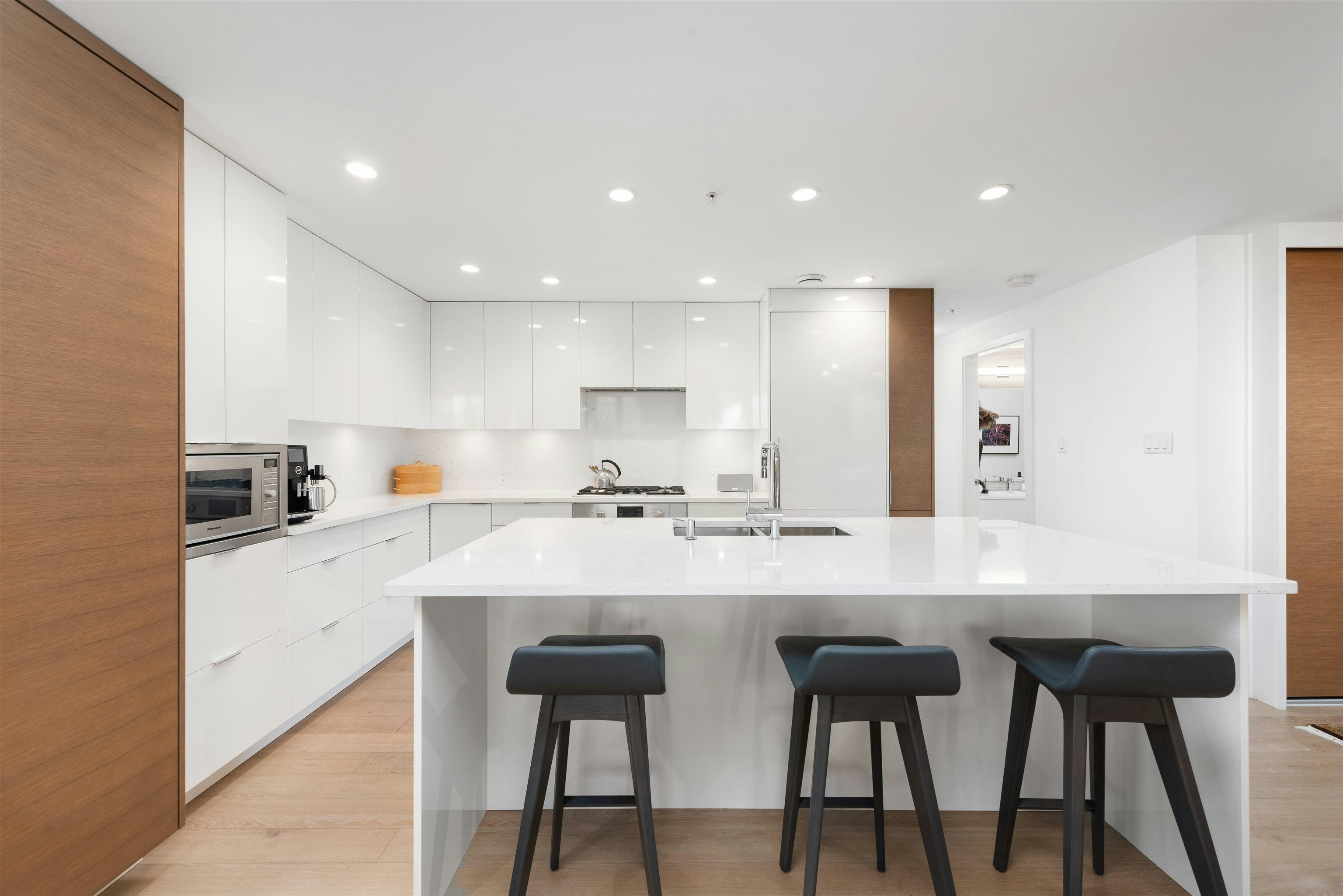 710-2888 Cambie Street, Vancouver, BC, V5Z 0H3 - 4