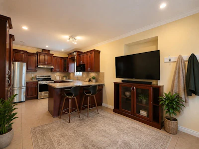 760 E 49th Avenue - 5