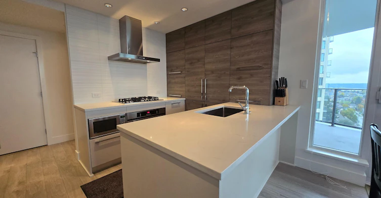 12XX-7358 Edmonds Street, Burnaby, BC, V3N 0H1 - 3