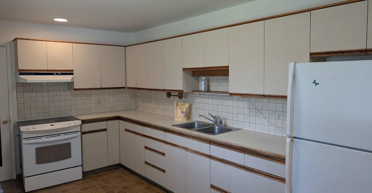 10460 No. 4 Road, Richmond, BC, V7A 2Z7 - 3