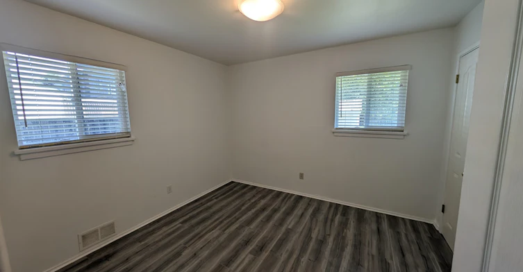 10460 No. 4 Road, Richmond, BC, V7A 2Z7 - 10