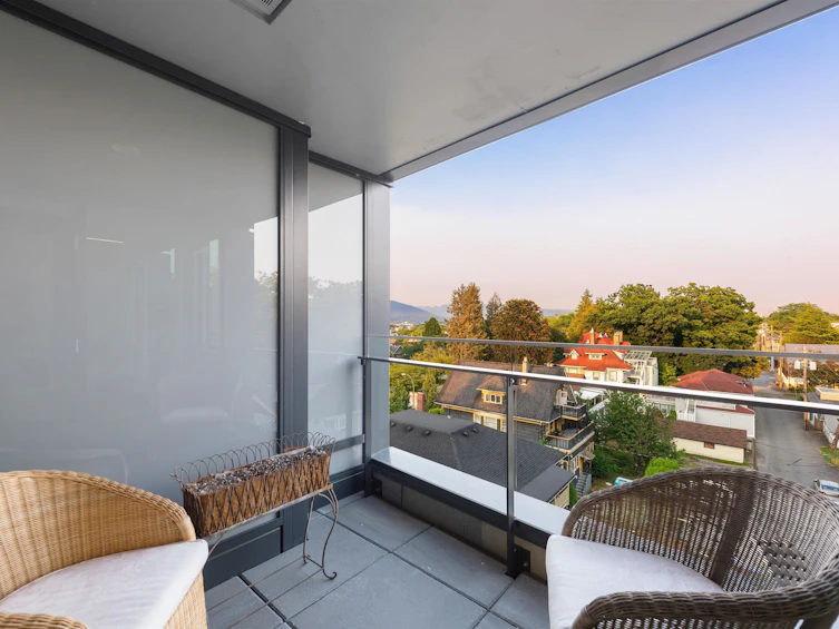 711-2888 Cambie Street, Vancouver, BC, V5Z 0H3 - 4