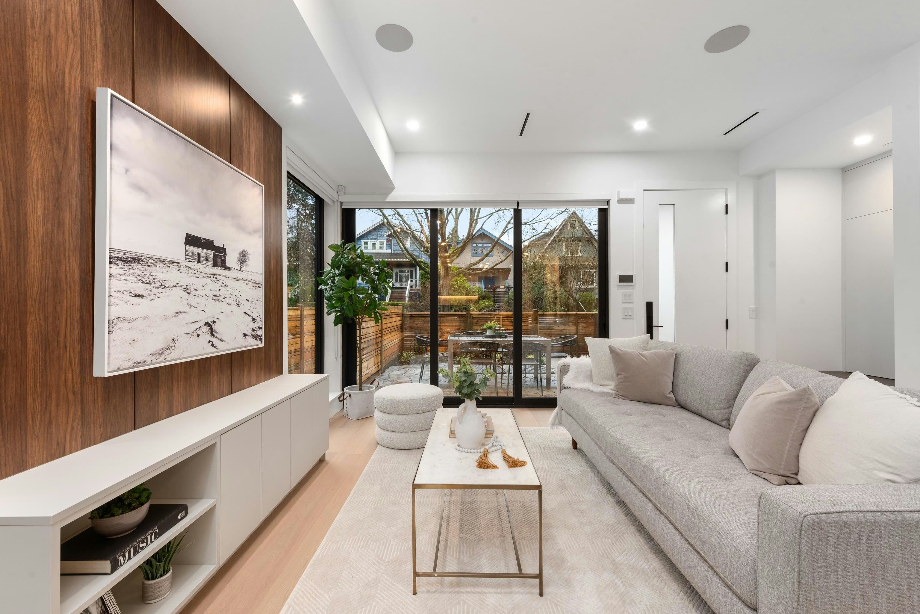 1-275 W 17th Avenue, Vancouver, BC, V5Y 1Z9 - 9