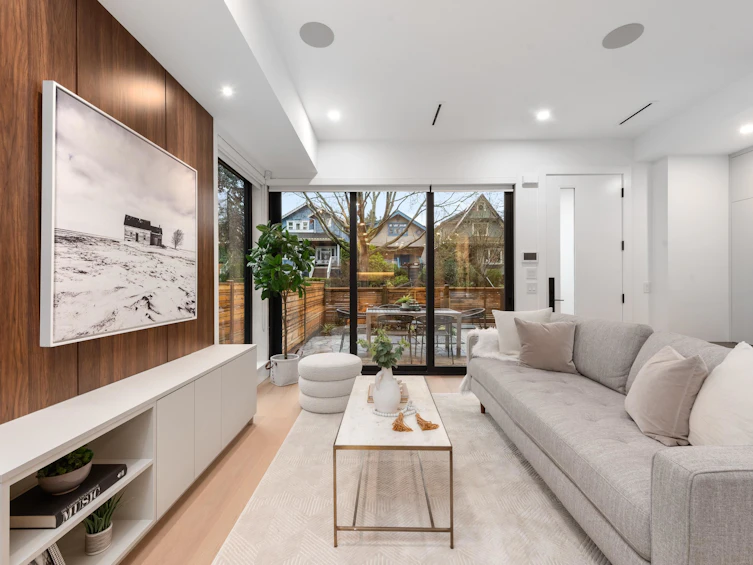 1-275 W 17th Avenue, Vancouver, BC, V5Y 1Z9 - 9