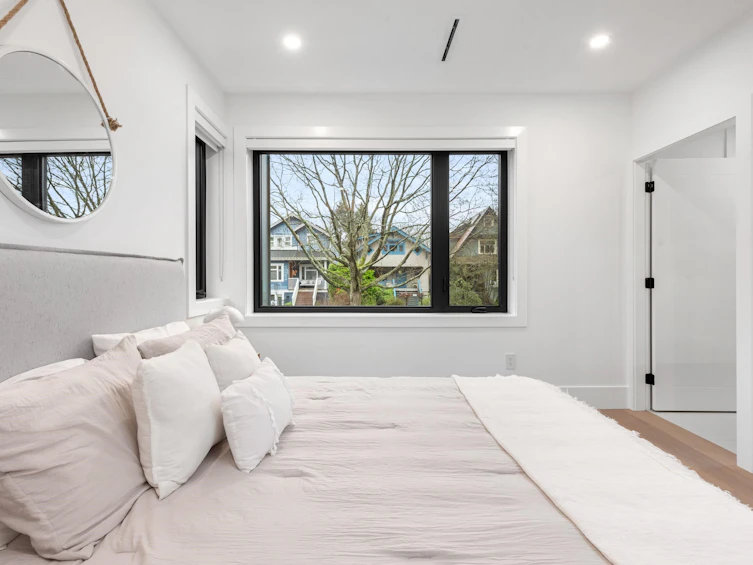 1-275 W 17th Avenue, Vancouver, BC, V5Y 1Z9 - 18