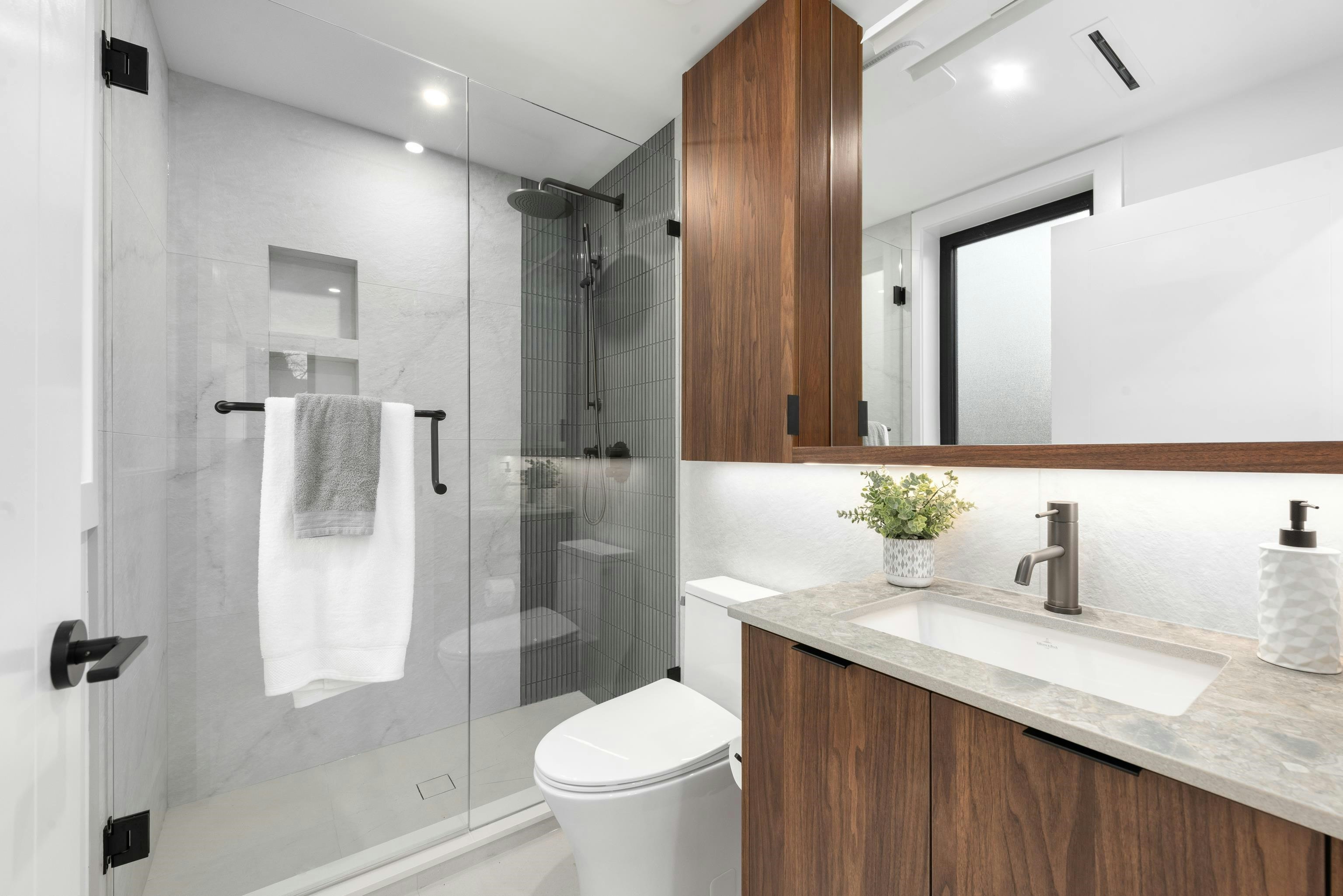 1-275 W 17th Avenue, Vancouver, BC, V5Y 1Z9 - 25
