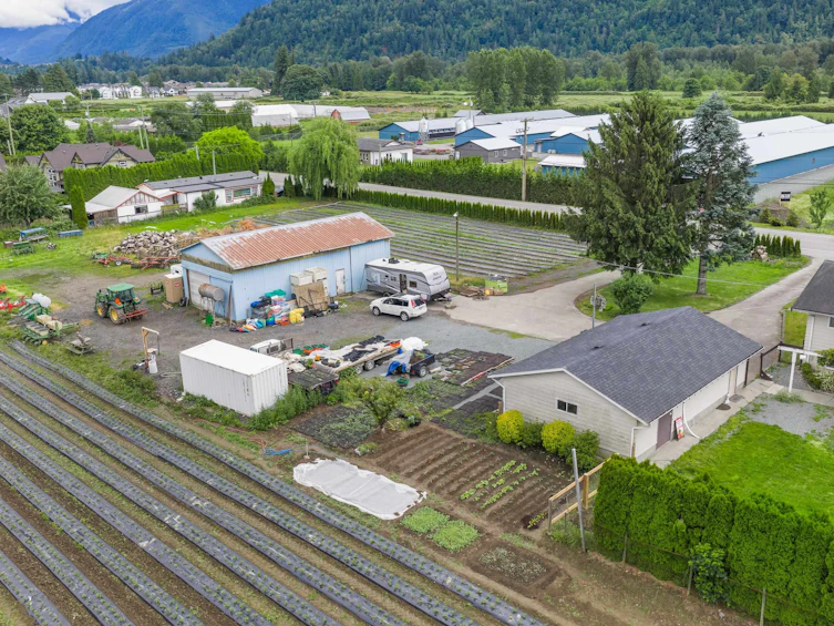 44081 Keith Wilson Road, Chilliwack, BC, V2R 4B5 - 12