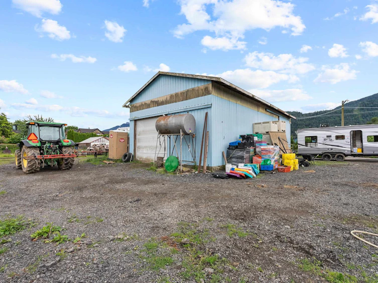 44081 Keith Wilson Road, Chilliwack, BC, V2R 4B5 - 18