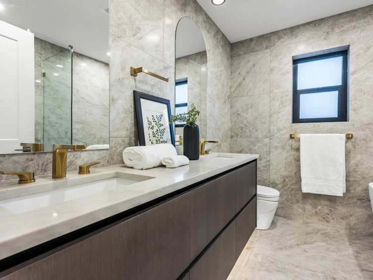 2-4875 Albert Street, Burnaby, BC, V5C 2H4 - 33