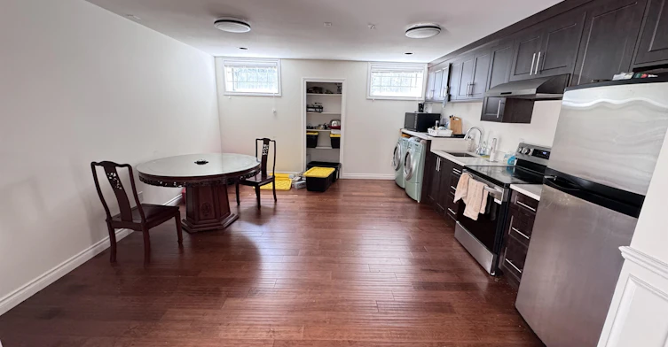 7188 Beechwood Street, Vancouver, BC, V6P 5V4 - 5