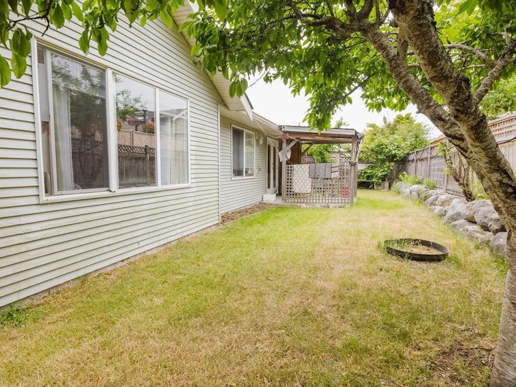 5687 Emily Way, Sechelt, BC, V7Z 0N5 - 28