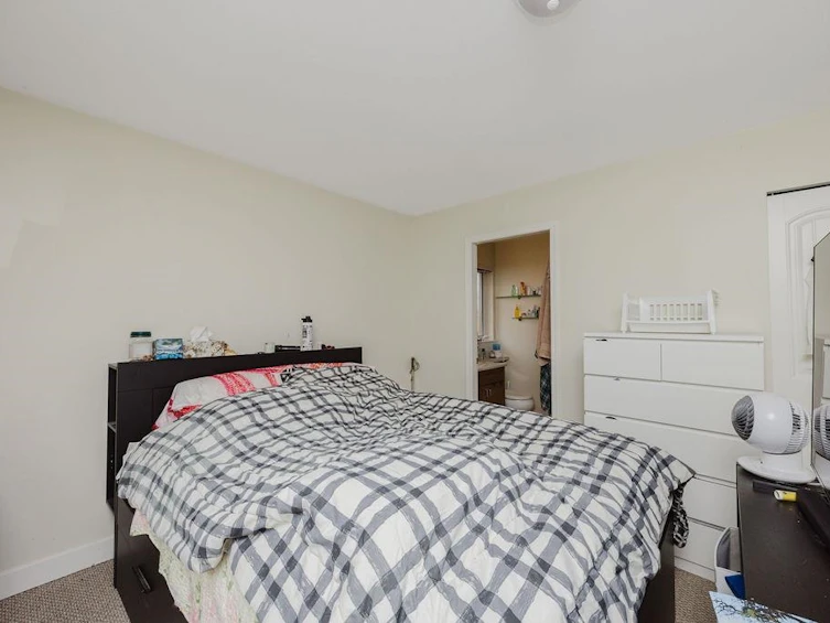 5687 Emily Way, Sechelt, BC, V7Z 0N5 - 13