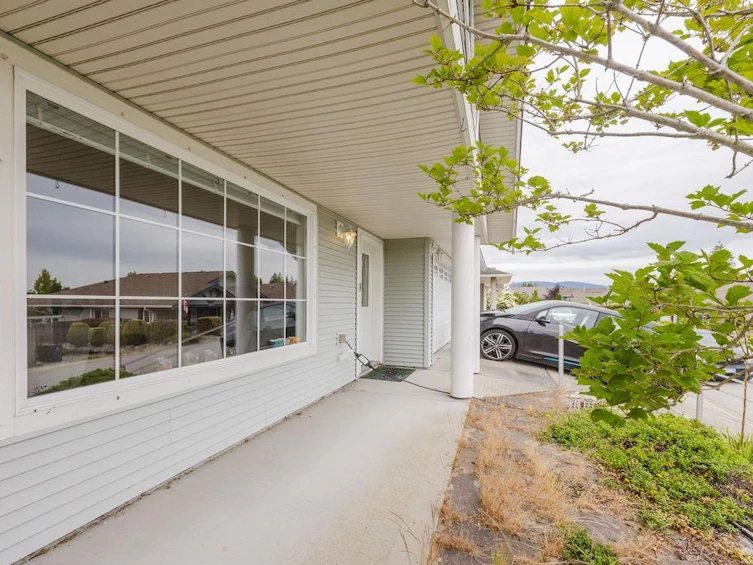 5687 Emily Way, Sechelt, BC, V7Z 0N5 - 3