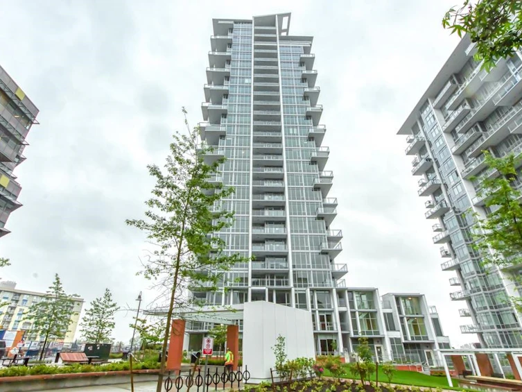 107-258 Nelson's Court, New Westminster, BC, V3L 0J9 - 18