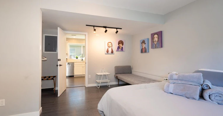 Ground-3155 Cardinal Drive, Burnaby, BC, V5A 2T5 - 11