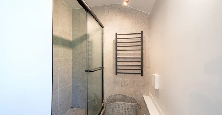 Ground-3155 Cardinal Drive, Burnaby, BC, V5A 2T5 - 12