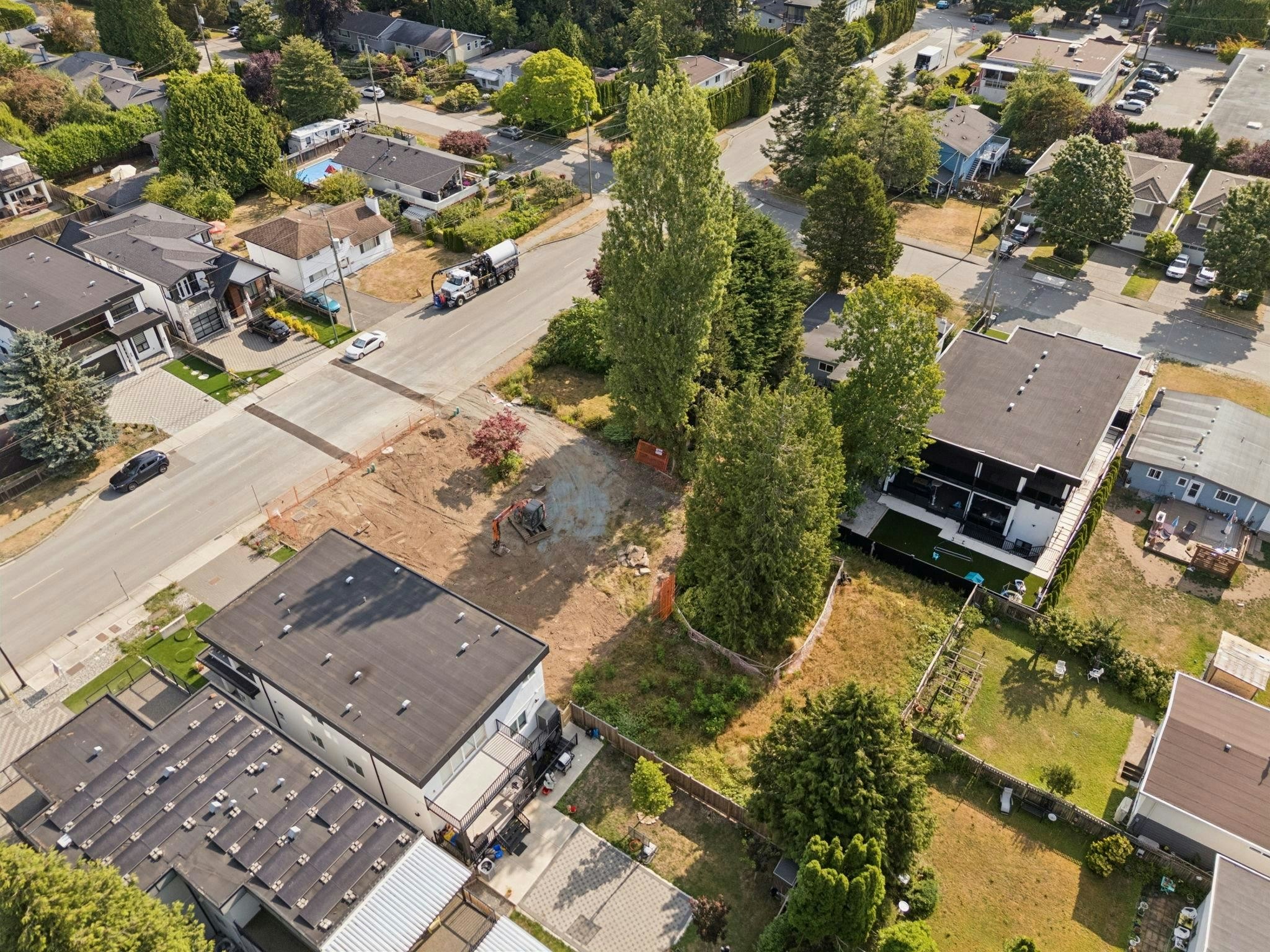 15916 Russell Avenue, Surrey, BC, V4B 2S4 - 6