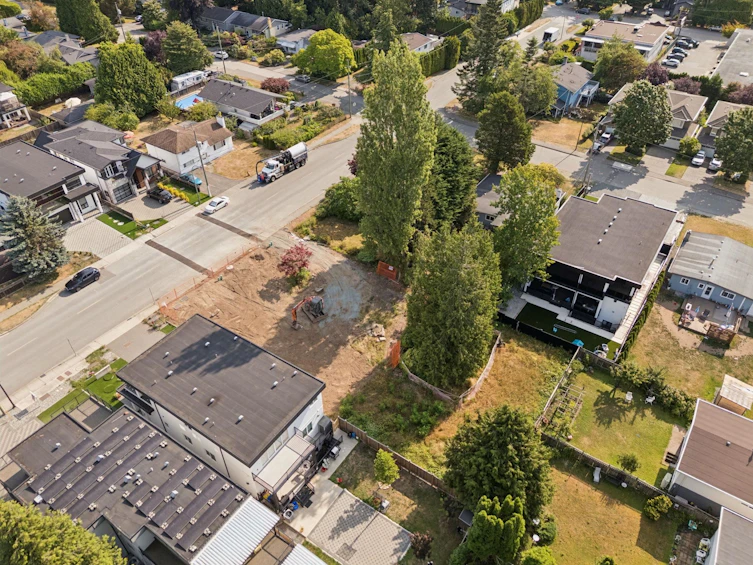 15916 Russell Avenue, Surrey, BC, V4B 2S4 - 6