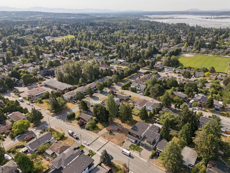 15918 Russell Avenue, Surrey, BC, V4B 2S4 - 4