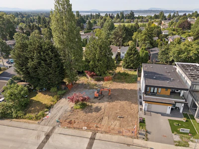 15918 Russell Avenue - 3