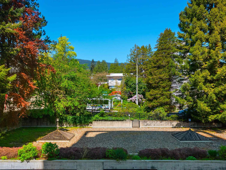 204-650 16th Street, West Vancouver, BC, V7V 3R9 - 11