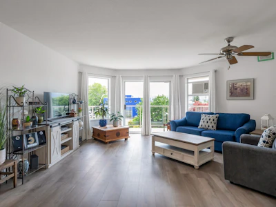 201-7685 Amber Drive - 4