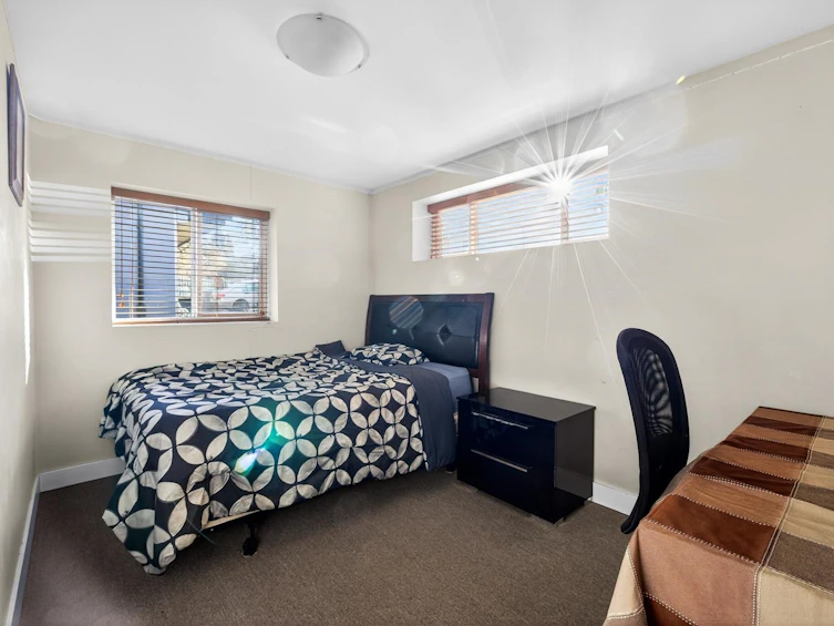 557 E 21st Avenue, Vancouver, BC, V5V 1R5 - 24