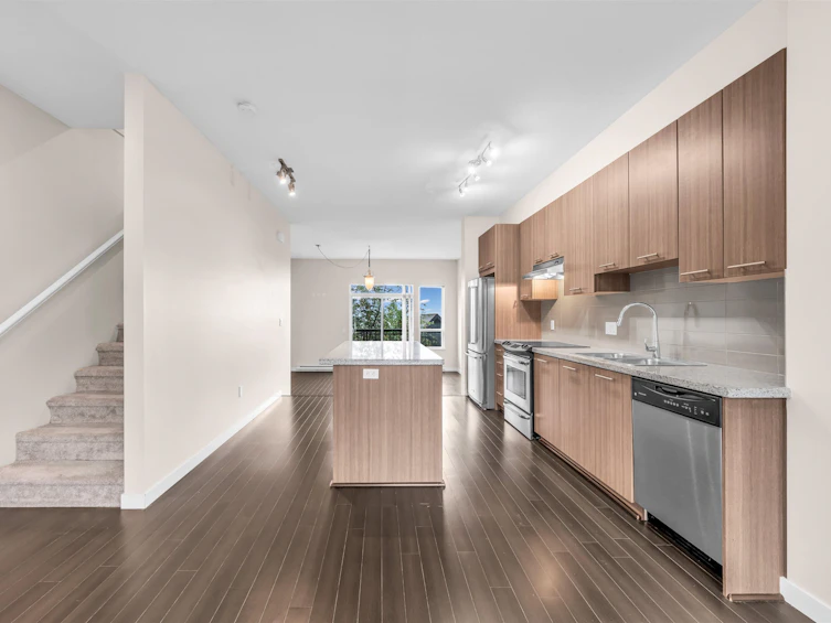 34-1305 Soball Street, Coquitlam, BC, V3E 0E8 - 9
