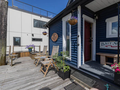 11-3871 W River Road - 4