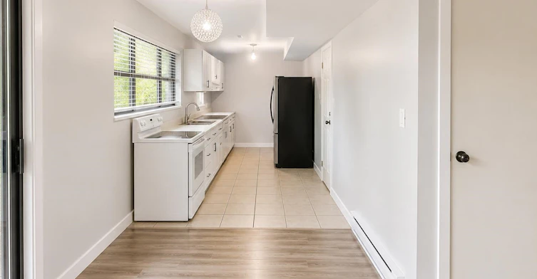 14506 91 Avenue, Surrey, BC, V3R 7Y6 - 6