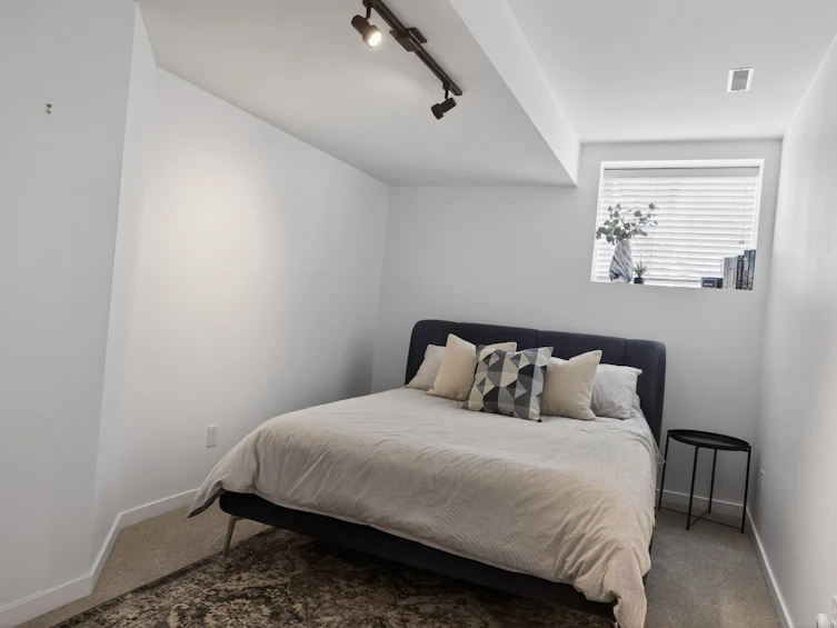 4 Hickory Drive, Port Moody, BC, V3H 5L9 - 36
