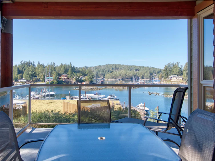 5B-12849 Lagoon Road, Pender Harbour Egmont, BC, V0N 2H0 - 2