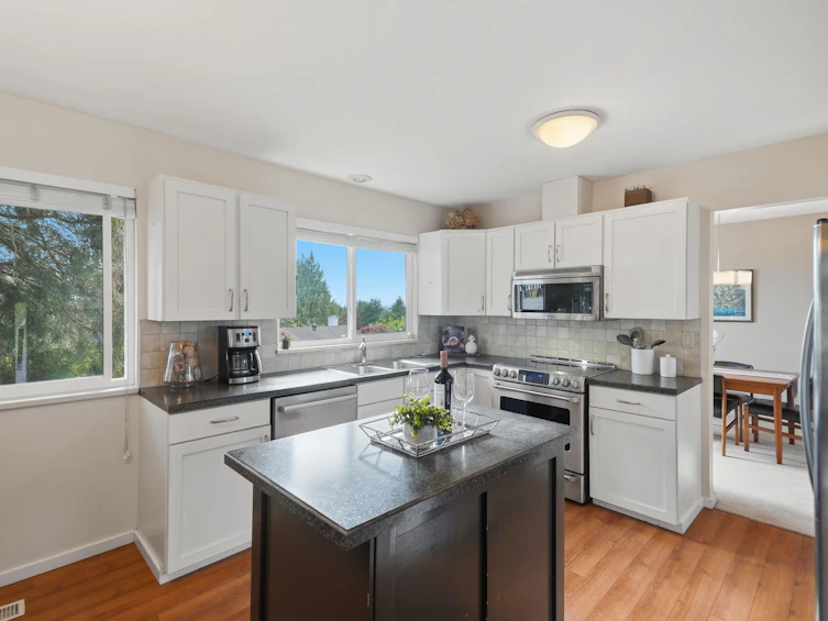 8099 Wiltshire Place, Delta, BC, V4C 6T1 - 12