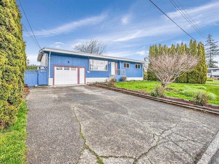 8429 Hilton Drive, Chilliwack, BC, V2P 4Y2