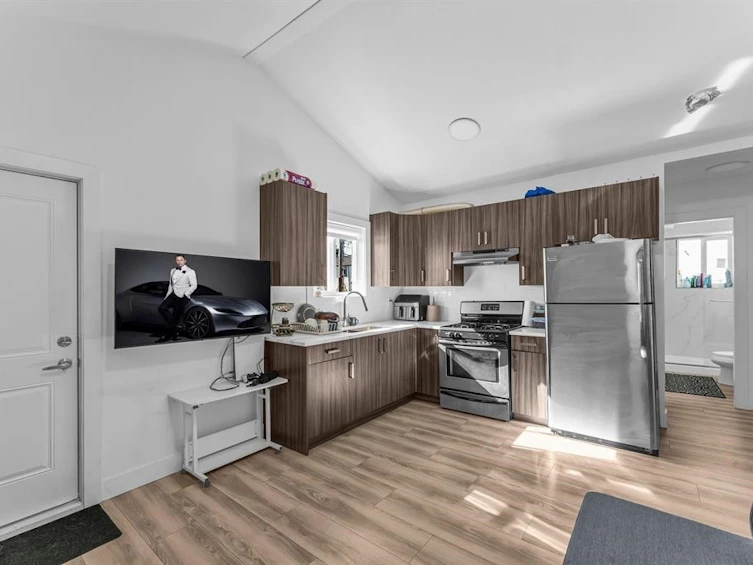 13572 68 Avenue, Surrey, BC, V3W 2G3 - 15