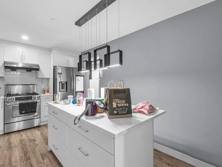 13572 68 Avenue, Surrey, BC, V3W 2G3 - 21