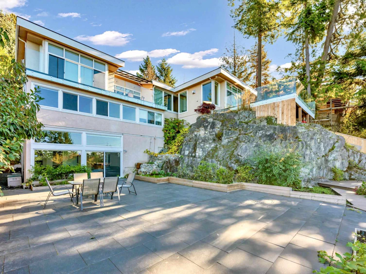 4673 Woodburn Road, West Vancouver, BC, V7S 2W7