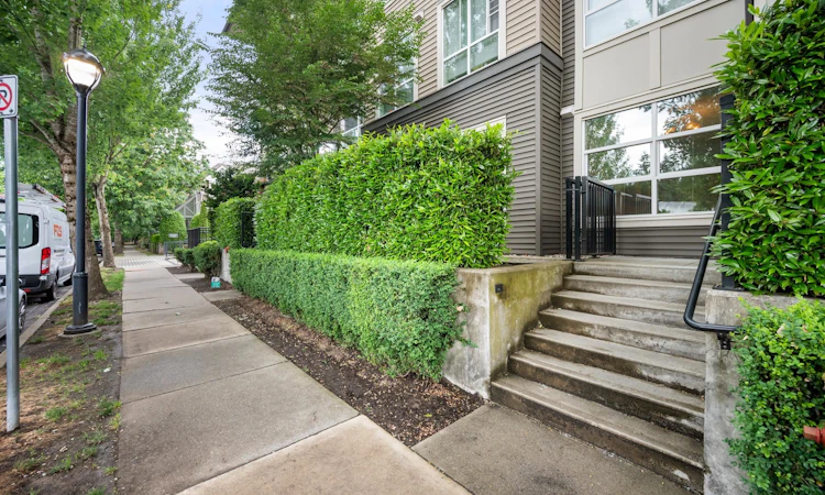 108-12409 Harris Road
