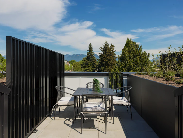 2408 E 12th Avenue, Vancouver, BC, V5N 0E3 - 14