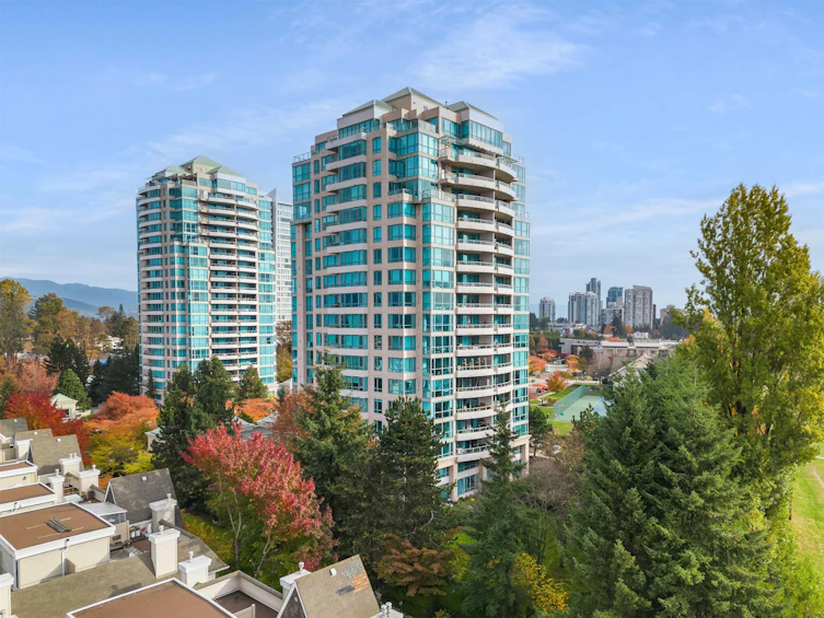 601-6622 Southoaks Crescent, Burnaby, BC, V5E 4K2 - 35