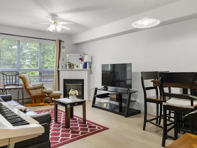 310-14377 103 Avenue - 4