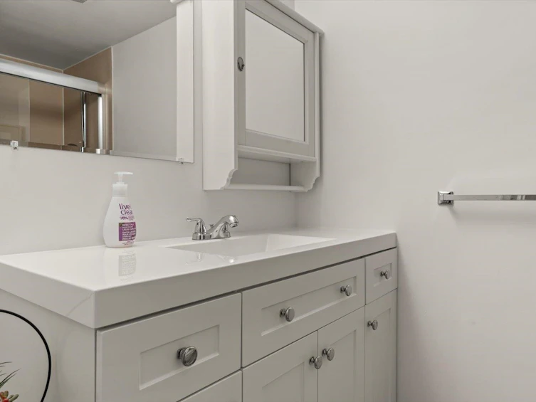 101-32885 George Ferguson Way, Abbotsford, BC, V2S 7X1 - 25